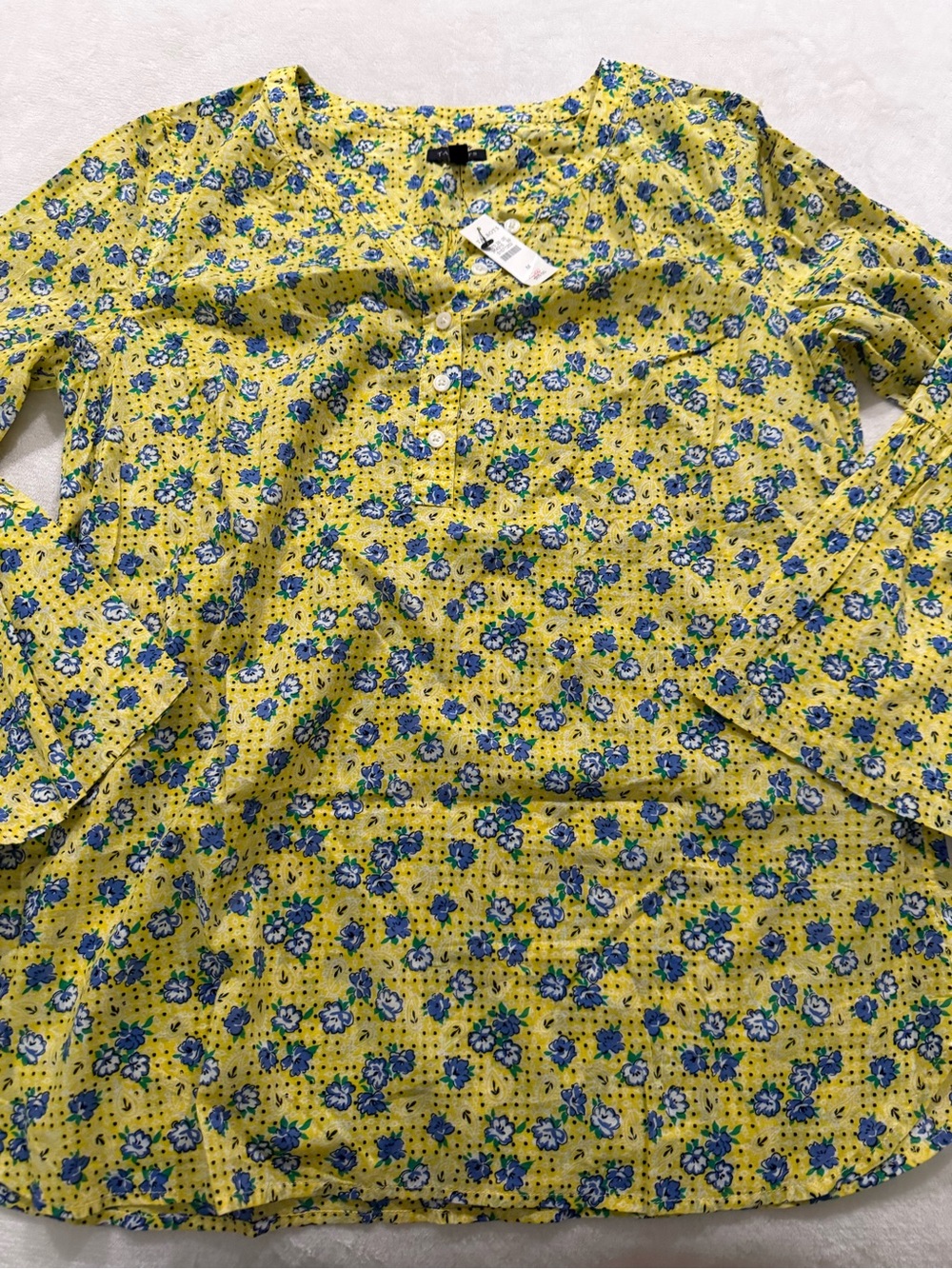 Talbots Bell Sleeve Yellow Print Blouse New Size Medium D78